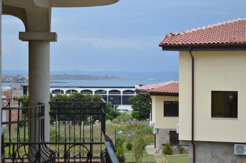 Menada Green Hills Apartments Sozopol Exterior photo