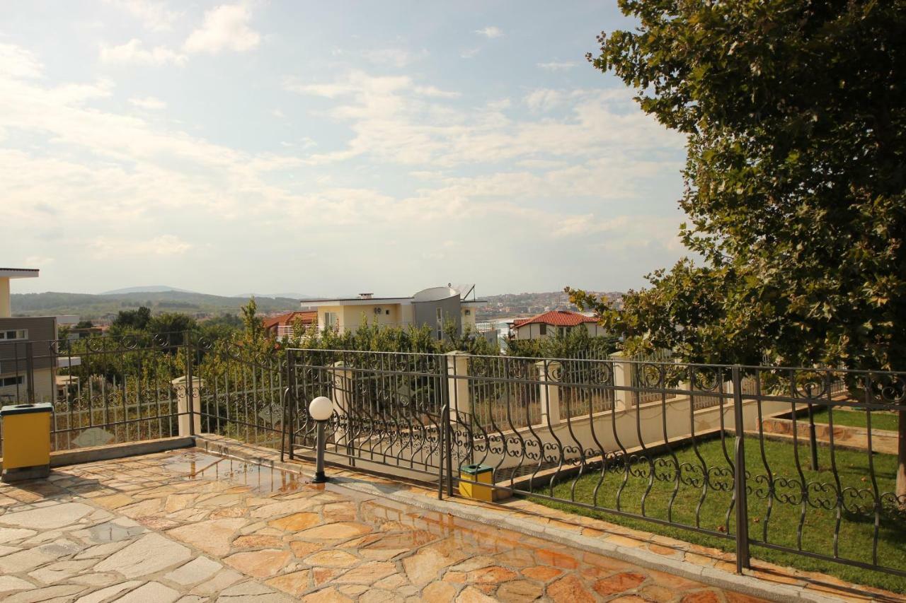 Menada Green Hills Apartments Sozopol Exterior photo
